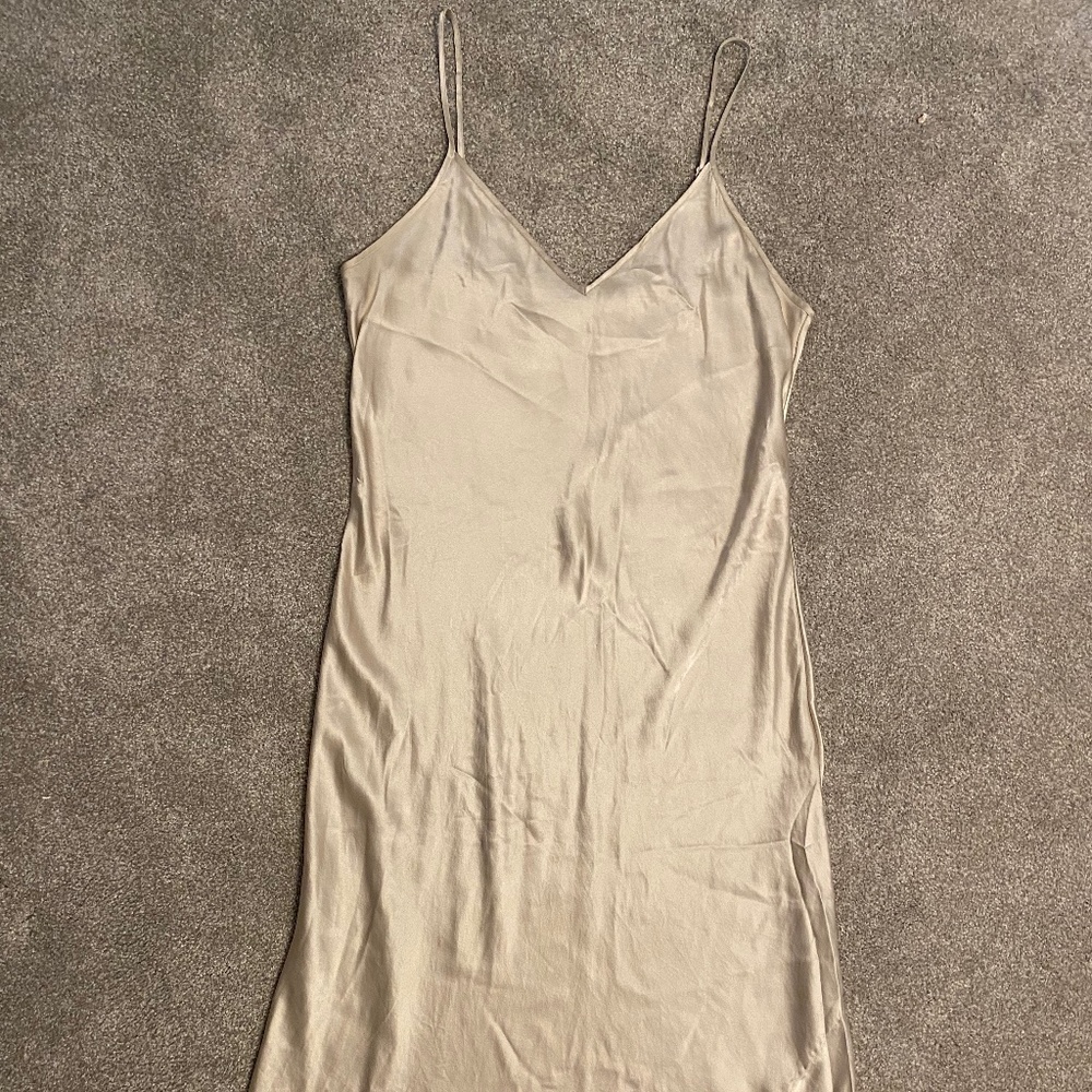 Quince 100% washable silk slip dress champagne Large